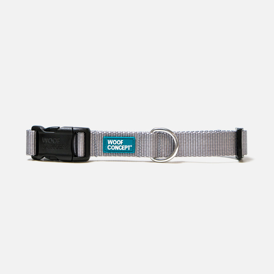 Stylish grey dog collar by Woof Concept, made in Canada, with an adjustable buckle for a secure fit, ideal for Canadian dog collars.