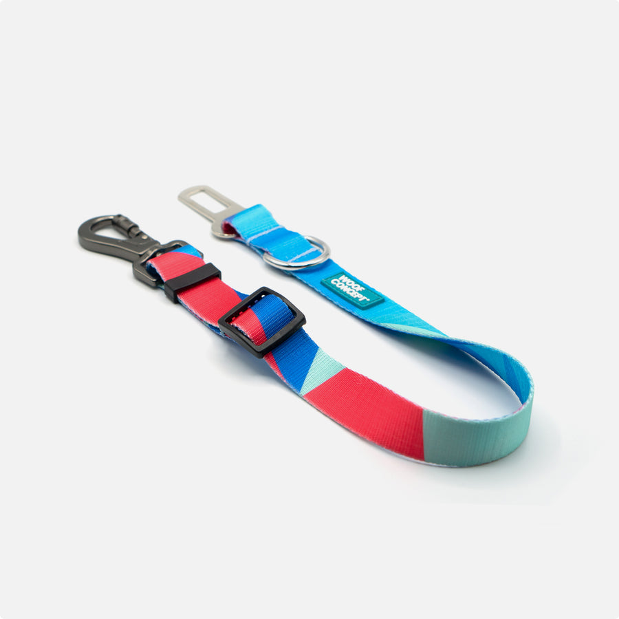 Dog Seatbelt Red and Blue